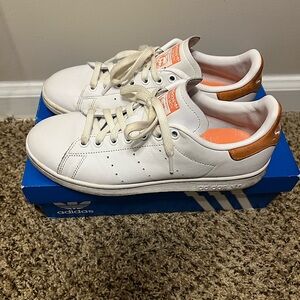 Orange Detailed Stan Smith